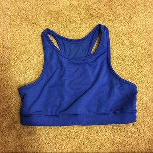 High neck sports bra